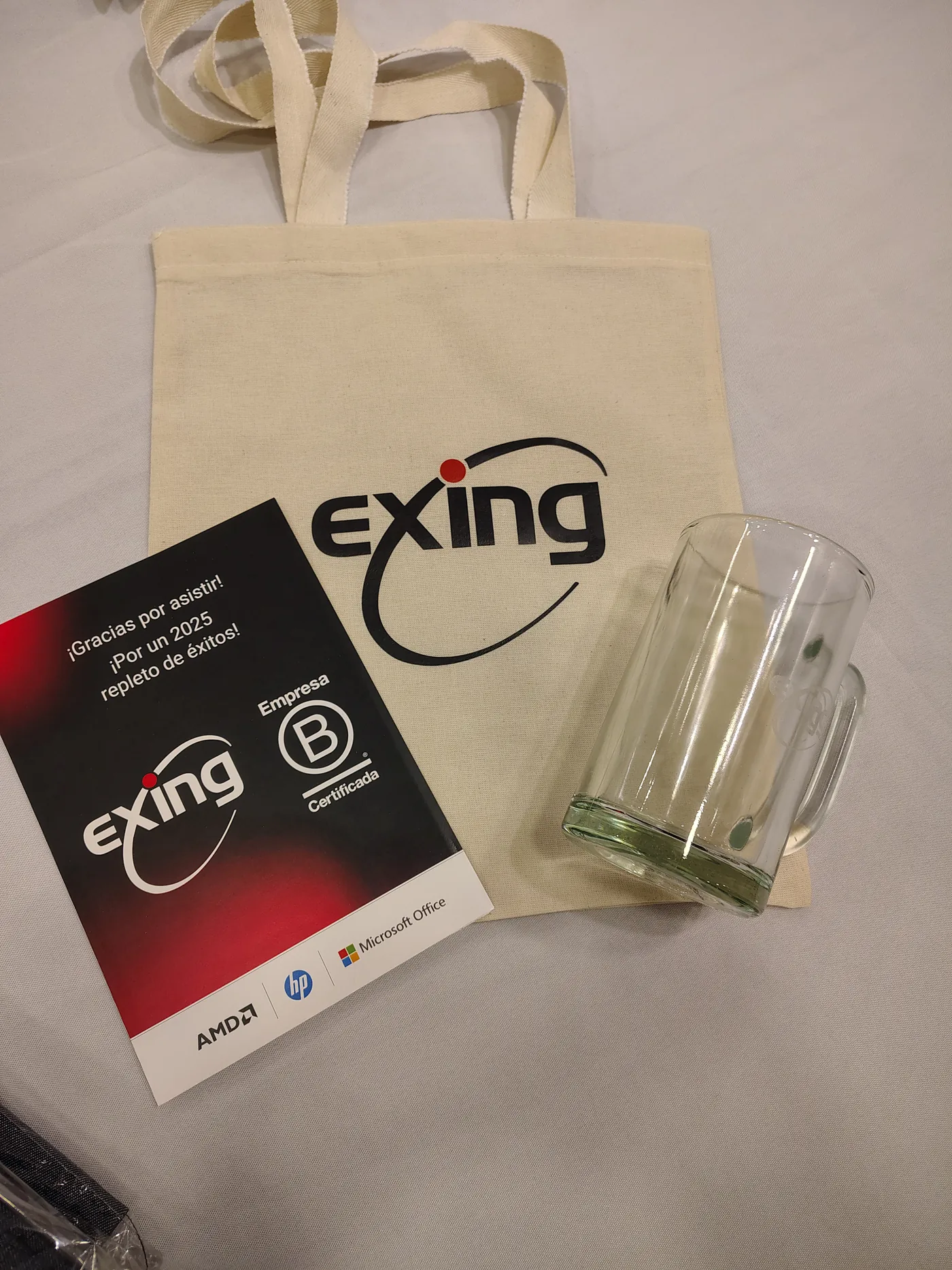 Exing fin de año — tote bag y regalo para invitados